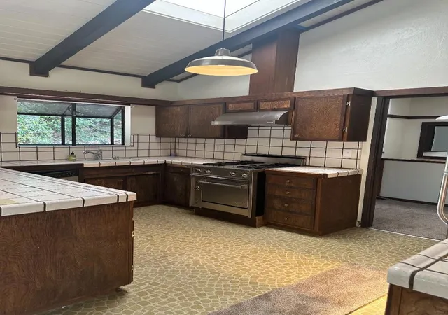 Photo 3 of Sale Pending at 50 Old Orchard Rd, Los Gatos, CA 95033 | MLS# ML82056631 | Listing updated on 2026-10-03