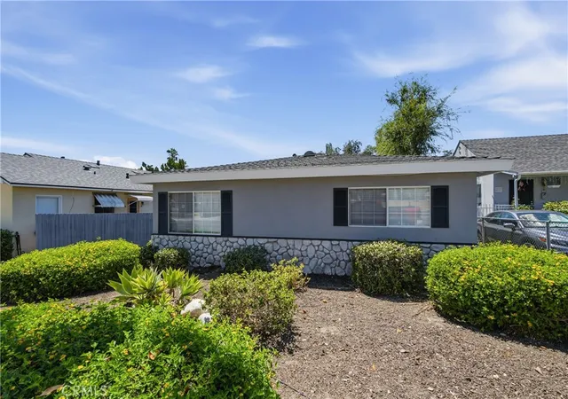 Multi family home for sale at 2152 E Washington, Pasadena, CA 91104 | MLS# AR26168649