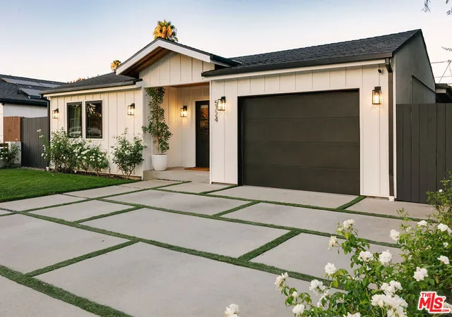 Photo 1 of Sale Pending at 5724 Saloma Ave, Van Nuys, CA 91411 | MLS# 26867901 | Listing updated on 2026-09-02