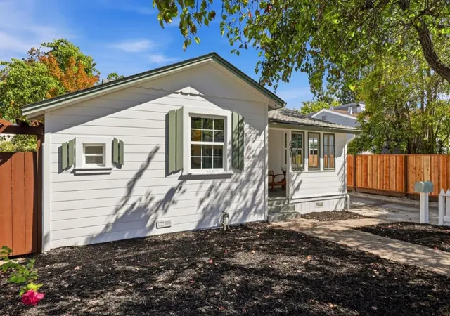 Photo 2 of Single family home for sale at 641 Waltermire St, Belmont, CA 94002 | MLS# ML82056648 | Listing updated on 2026-10-09