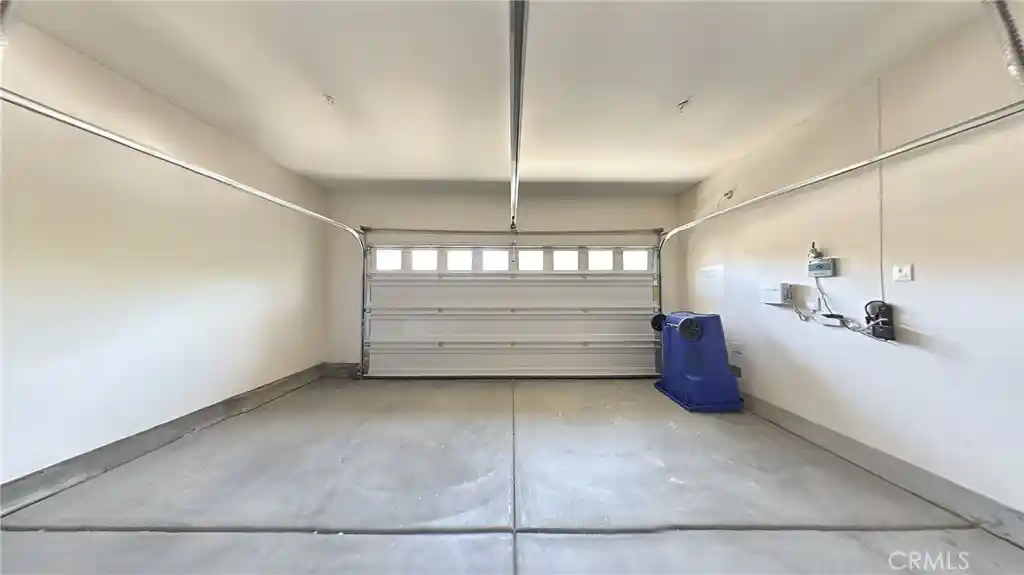 Listing Photo 26 - Condo for sale in 460 N Pinewood located at 460 N Pinewood, Rialto, CA 92376 - Unit 460 N Pinewood