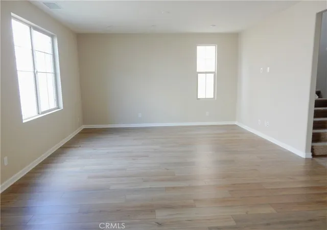 Listing Photo 4 - Condo for sale in building located at 460 N Pinewood, Rialto, CA 92376