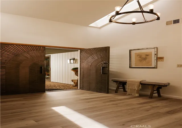Photo 2 of Single family home for sale at 16347 Mandalay Dr, Encino, CA 91436 | MLS# SR26159692 | Listing updated on 2026-10-28