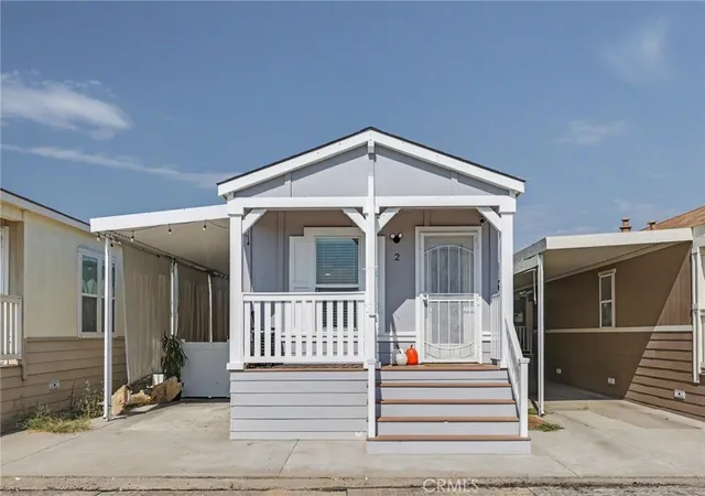 Photo 1 of Manufactured home for sale at 250 W Midway Dr #2, Anaheim, CA 92805 | MLS# OC26170819 | Listing updated on 2026-10-08
