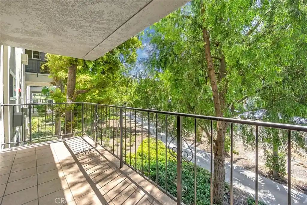 Photo 1 of Condo for sale at 2393 Via Mariposa W #1D, Laguna Woods, CA 92637 | MLS# OC26168718 | Listing updated on 2026-10-26