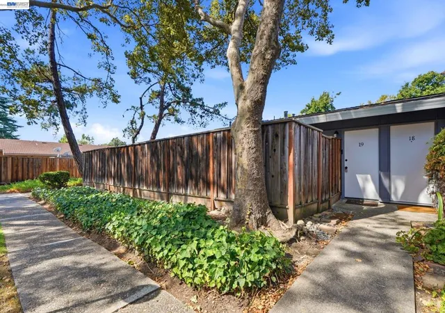 Photo 1 of Condo for sale at 2600 Jones Rd #19, Walnut Creek, CA 94597 | MLS# 41143951 | Listing updated on 2026-10-07
