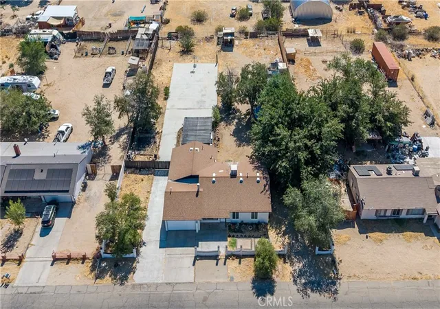 Photo 4 of Single family home for sale at 40196 177th Street E, Palmdale, CA 93591 | MLS# SR26164129 | Listing updated on 2026-09-01
