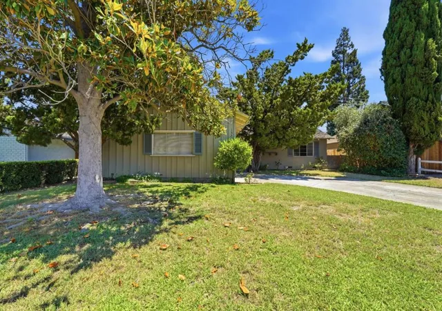Photo 3 of Sale Pending at 1534 S Blaney Ave, San Jose, CA 95129 | MLS# ML82056693 | Listing updated on 2026-10-04
