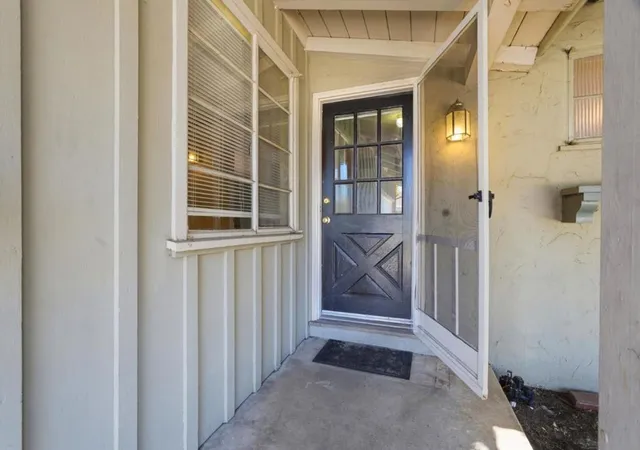 Photo 4 of Sale Pending at 1534 S Blaney Ave, San Jose, CA 95129 | MLS# ML82056693 | Listing updated on 2026-10-04