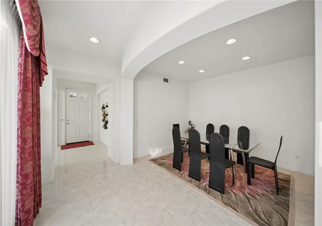 Photo 4 of Single family home for sale at 29709 Masters Dr, Murrieta, CA 92563 | MLS# SW26170512 | Listing updated on 2026-09-28