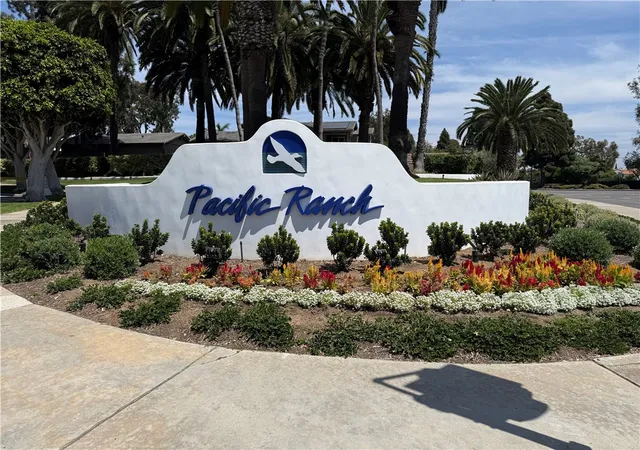 Photo 3 of Condo for sale at 7532 Seaspring #201, Huntington Beach, CA 92648 | MLS# OC26171142 | Listing updated on 2026-09-22