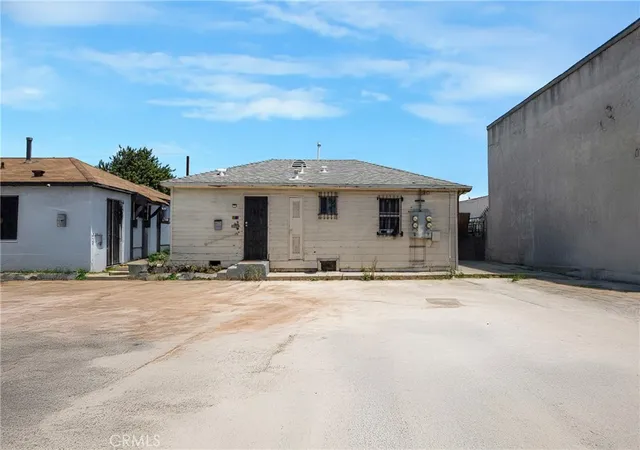 Photo 2 of House for sale at 9309 S Western Ave, Los Angeles, CA 90047 | MLS# SB26171343 | Listing updated on 2026-08-31