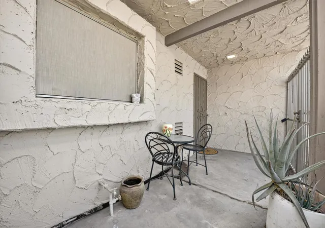 Photo 3 of Condo for sale at 48982 Eisenhower Dr, Indio, CA 92201 | MLS# 219151113DA | Listing updated on 2026-09-17