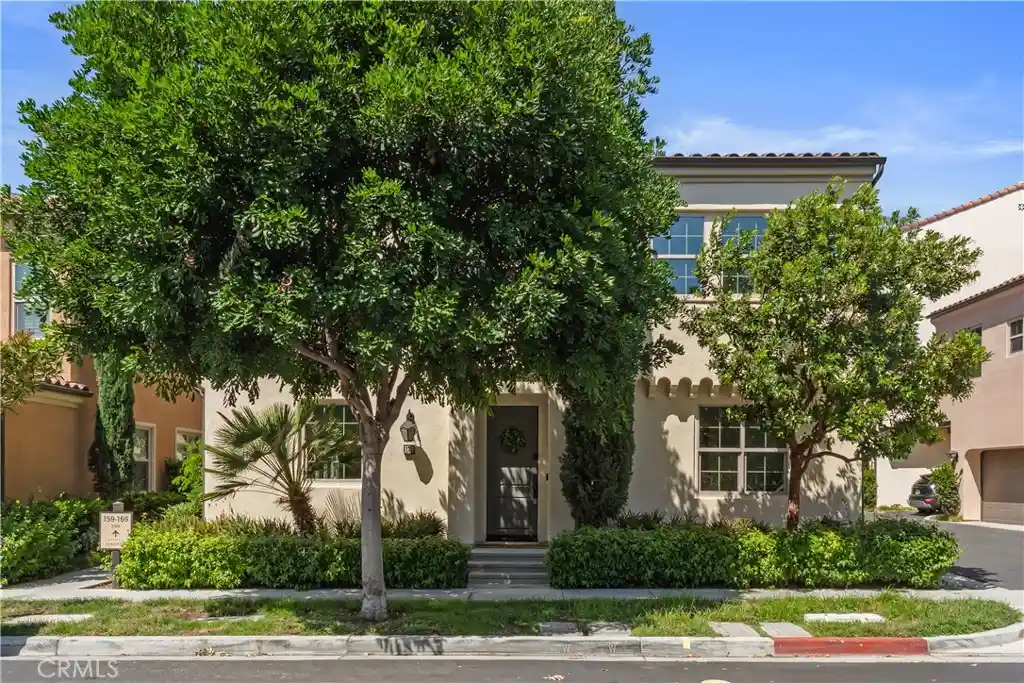 Listing Photo 1 - Condo for sale in 171 Elkhorn located at 171 Elkhorn, Irvine, CA 92618 - Unit 171 Elkhorn