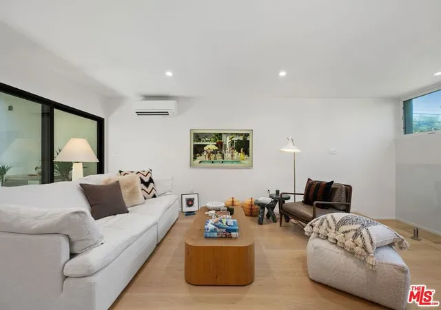 Photo 1 of Condo for sale at 2233 4th Street #3, Santa Monica, CA 90405 | MLS# 26869129 | Listing updated on 2026-10-09