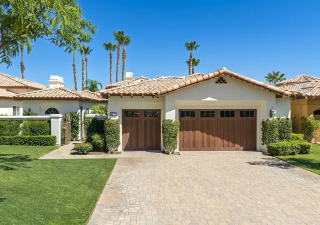 Photo 2 of Single family home for sale at 49319 Via Conquistador, La Quinta, CA 92253 | MLS# 219151124DA | Listing updated on 2026-10-02