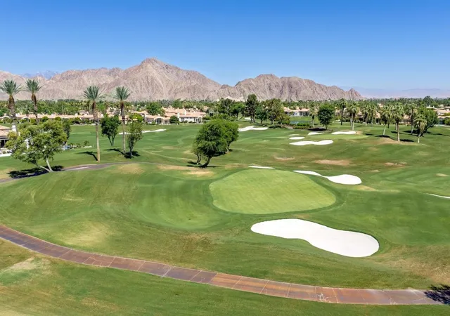Photo 4 of Single family home for sale at 49319 Via Conquistador, La Quinta, CA 92253 | MLS# 219151124DA | Listing updated on 2026-10-02