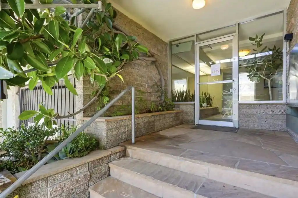 Listing Photo 1 - Condo for sale in 3877 Howe St located at 3877 Howe St, Oakland, CA 94611 - Unit #108