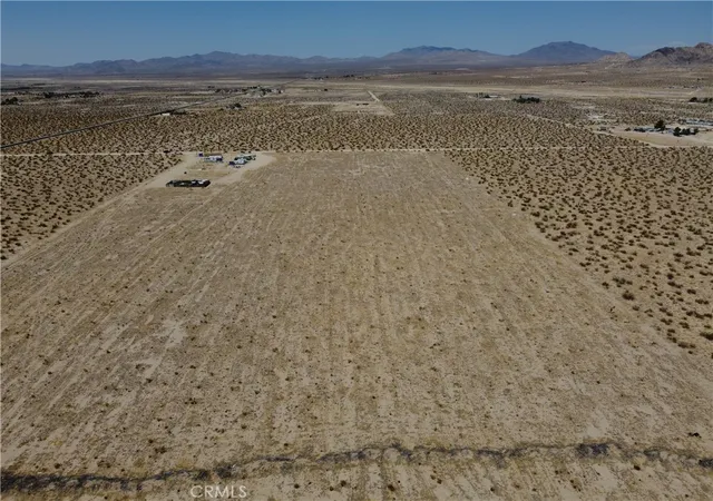 Photo 3 of Manufactured home for sale at 37051 Pearl, Lucerne Valley, CA 92356 | MLS# HD26171496 | Listing updated on 2026-09-07
