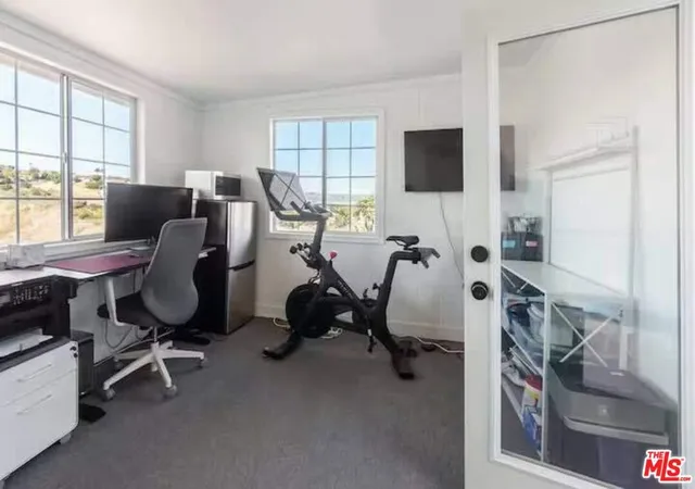 Photo 66 of Single family home for sale at 4243 Don Carlos Dr, Los Angeles, CA 90008 | MLS# 26869141 | Listing updated on 2026-10-06