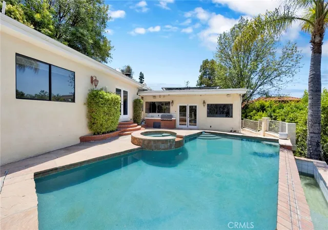Photo 3 of Single family home for sale at 22309 Dolorosa, Woodland Hills, CA 91367 | MLS# SR26171522 | Listing updated on 2026-09-13