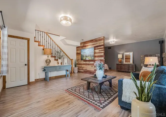 Photo 1 of Sale Pending at 35251 Twin Oaks Rd, Julian, CA 92036 | MLS# 260019199SD | Listing updated on 2026-09-21
