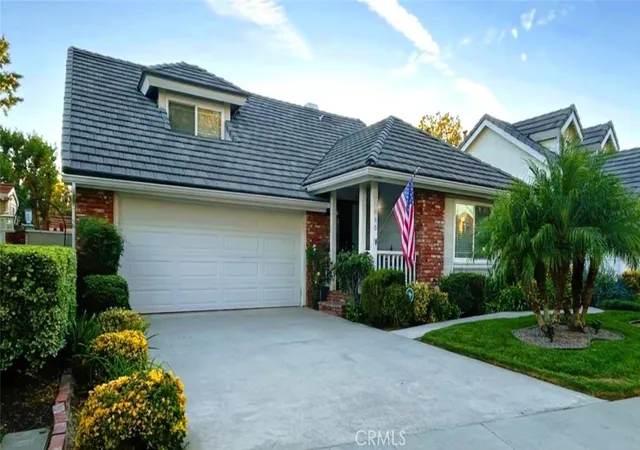 Photo 1 of Single family home for sale at 25845 Espinoza Dr, Valencia, CA 91355 | MLS# SR26160709 | Listing updated on 2026-09-18