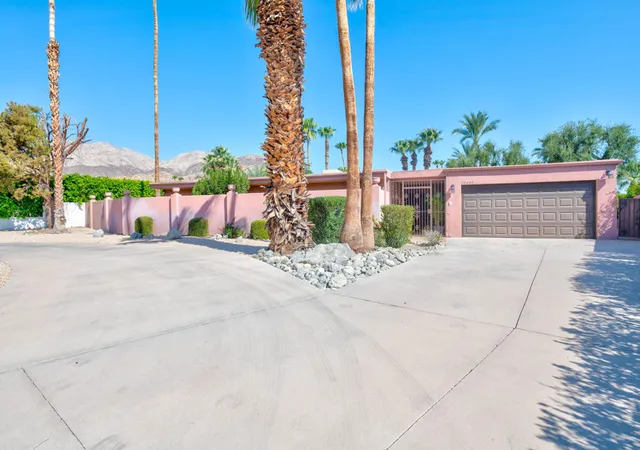 Photo 2 of Sale Pending at 72690 Homestead Rd, Palm Desert, CA 92260 | MLS# 219151130DA | Listing updated on 2026-10-05