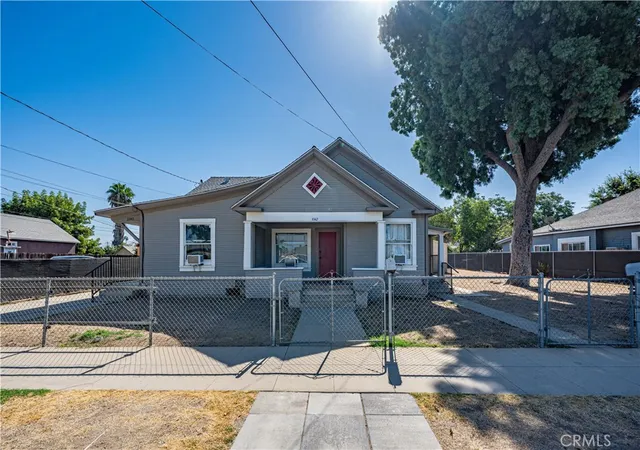 Photo 2 of House for sale at 3342 Eucalyptus Ave, Riverside, CA 92507 | MLS# CV26114104 | Listing updated on 2026-09-21
