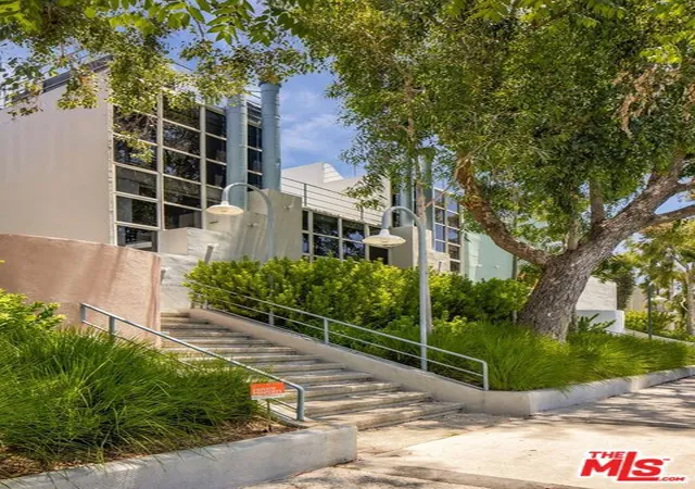Photo 2 of Condo for sale at 2433 28th Street #B, Santa Monica, CA 90405 | MLS# 26868445 | Listing updated on 2026-09-30