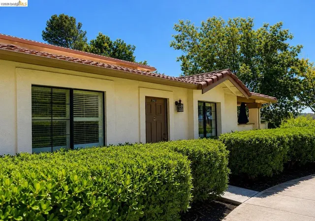 Photo 1 of Condo for sale at 5452 Colony Fld Dr, San Jose, CA 95123 | MLS# 41144062 | Listing updated on 2026-09-26