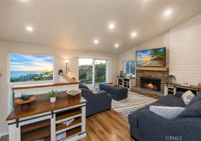 Photo 3 of Single family home for sale at 31311 Marne Dr, Rancho Palos Verdes, CA 90275 | MLS# IG26169301 | Listing updated on 2026-10-10