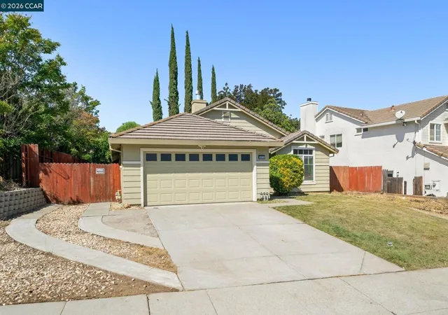Photo 1 of Single family home for sale at 4916 Eastview Way, Antioch, CA 94531 | MLS# 41144084 | Listing updated on 2026-09-23