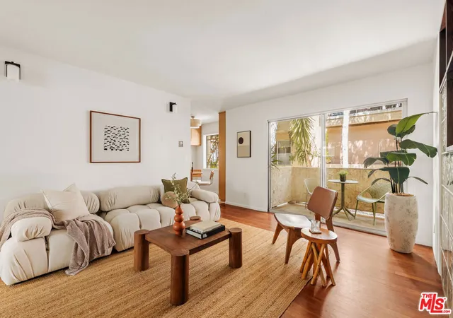 Photo 3 of Condo for sale at 2225 20th Street #2, Santa Monica, CA 90405 | MLS# 26866917 | Listing updated on 2026-10-01
