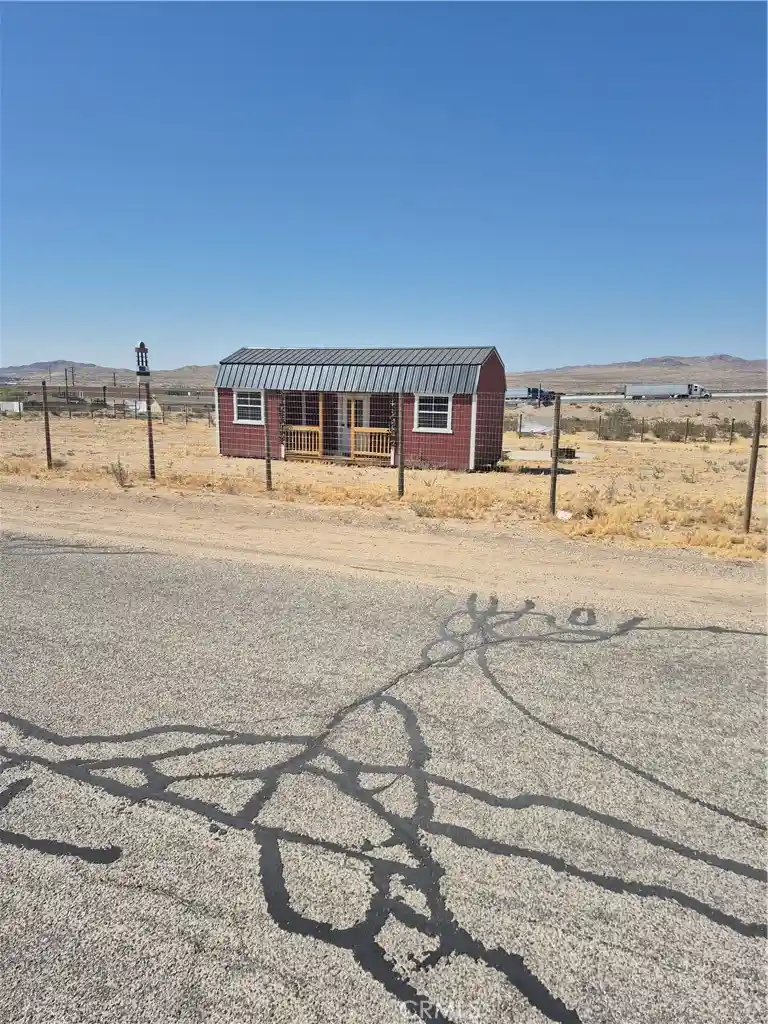 Land for sale at 28124 Apache, Barstow, CA 92311 | MLS# HD26171904