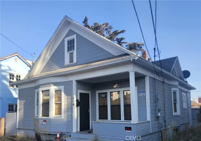 Photo 1 of Single family home for sale at 1614 West 35th, Los Angeles, CA 90018 | MLS# CV26171921 | Listing updated on 2026-08-31