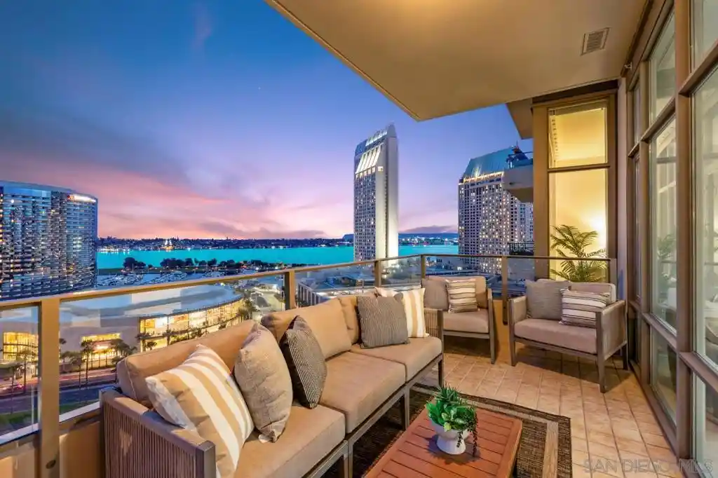 Photo 1 of Condo for sale at 550 Front St #1501, San Diego, CA 92101 | MLS# 260019251SD | Listing updated on 2026-10-03
