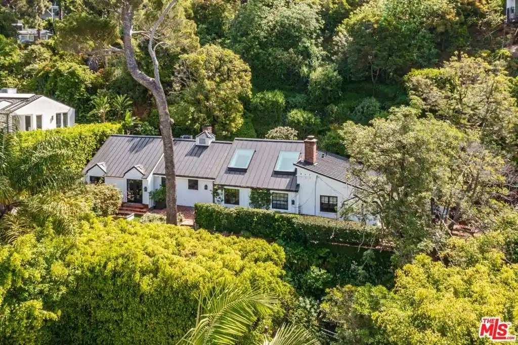 Photo 1 of Single family home for sale at 9151 Warbler Pl, West Hollywood, CA 90069 | MLS# 26869383 | Listing updated on 2026-08-14
