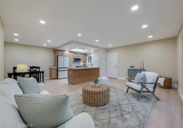 Listing Photo 1 - Condo for sale in building located at 611 Avenida Sevilla, Laguna Woods, CA 92637 - Unit #Q