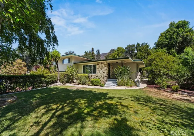 Photo 2 of Sale Pending at 2449 Euclid Cres E, Upland, CA 91784 | MLS# CV26171920 | Listing updated on 2026-10-02