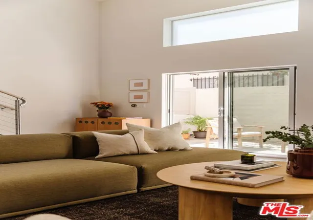 Photo 3 of Condo for sale at 1254 24th Street #2, Santa Monica, CA 90404 | MLS# 26867415 | Listing updated on 2026-09-25