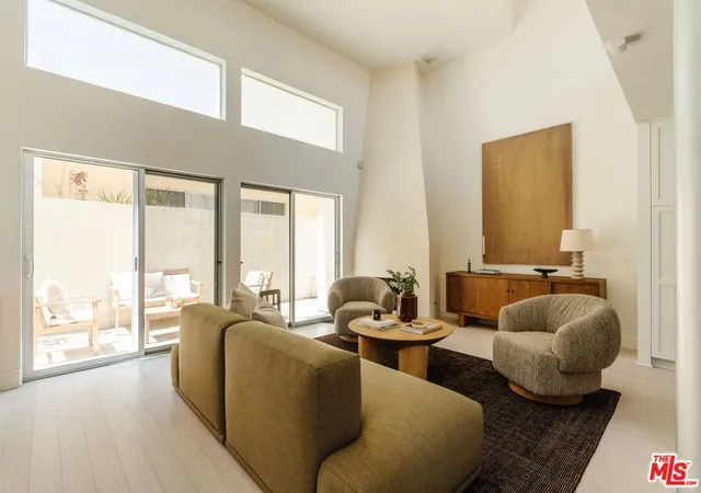 Photo 4 of Condo for sale at 1254 24th Street #2, Santa Monica, CA 90404 | MLS# 26867415 | Listing updated on 2026-09-25