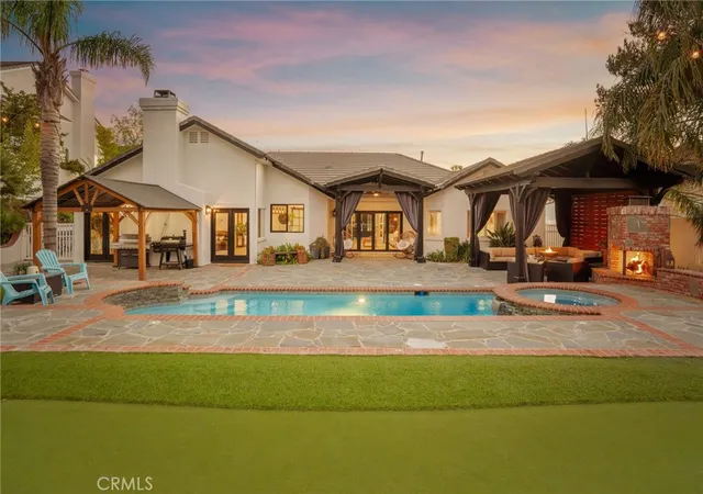 Photo 3 of Single family home for sale at 15263 Saddleback Rd, Canyon Country, CA 91387 | MLS# SR26171850 | Listing updated on 2026-10-13