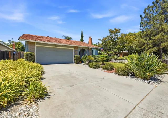 Photo 2 of Single family home for sale at 2867 Hostetter Rd, San Jose, CA 95132 | MLS# ML82056899 | Listing updated on 2026-09-28