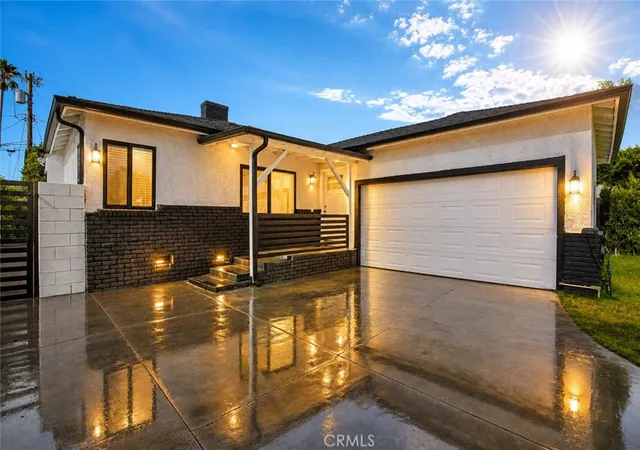 Single family home for sale at 11031 Lull St, Sun Valley, CA 91352 | MLS# GD26172224