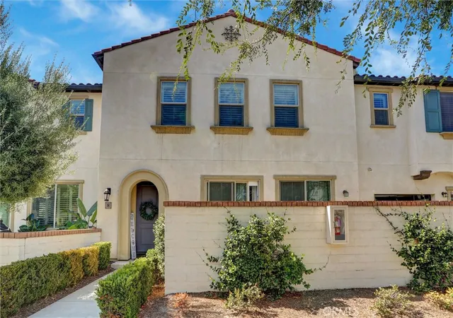 Photo 3 of Townhouse for sale at 2785 E Berry Loop Privado, Ontario, CA 91761 | MLS# CV26172507 | Listing updated on 2026-10-10