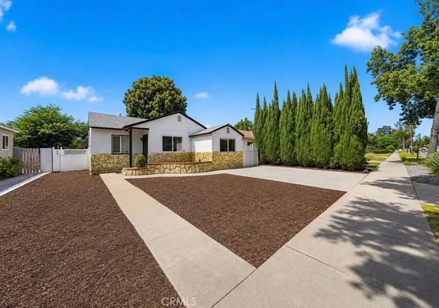 Photo 1 of Single family home for sale at 1344 Bonita, La Verne, CA 91750 | MLS# CV26172505 | Listing updated on 2026-09-24
