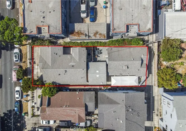 Multi family home for sale at 932 Walnut, Long Beach, CA 90813 | MLS# SB26171304 | Listing updated on 2026-10-03