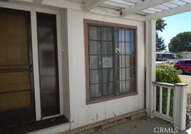 Photo 3 of Sale Pending at 25152 Omni Dr, Hemet, CA 92544 | MLS# SW26172580 | Listing updated on 2026-10-01