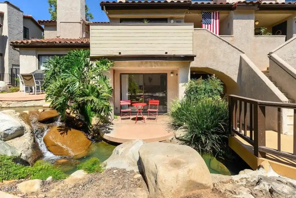 Listing Photo 1 - Condo for sale in 1210 Via Montoya located at 1210 Via Montoya, Camarillo, CA 93010 - Unit 1210 Via Montoya